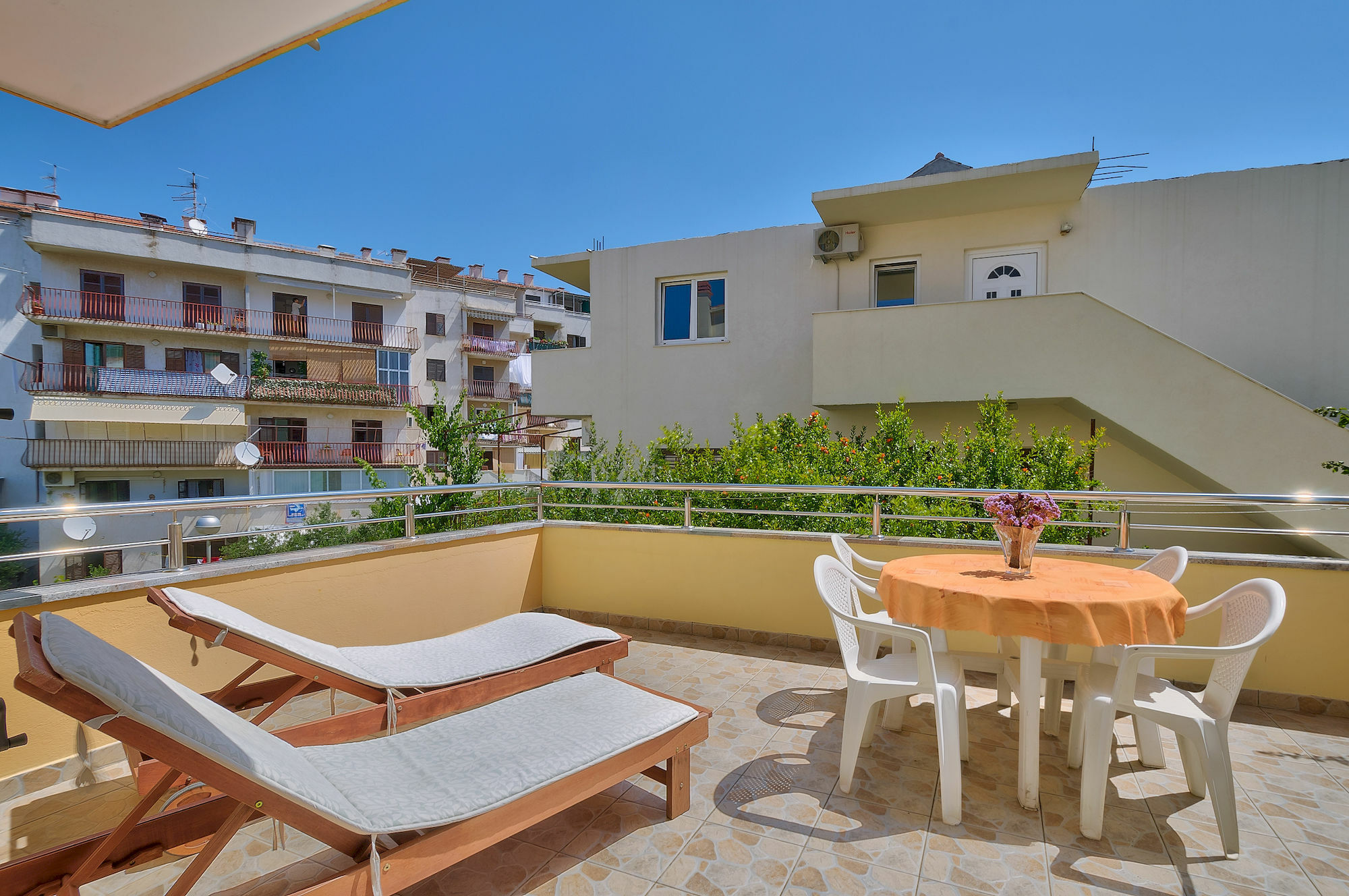 Komazin 3* Hvar Town
